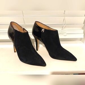 Black Suede and Patent Leather Ankle Boots Size 8M White House Black Market